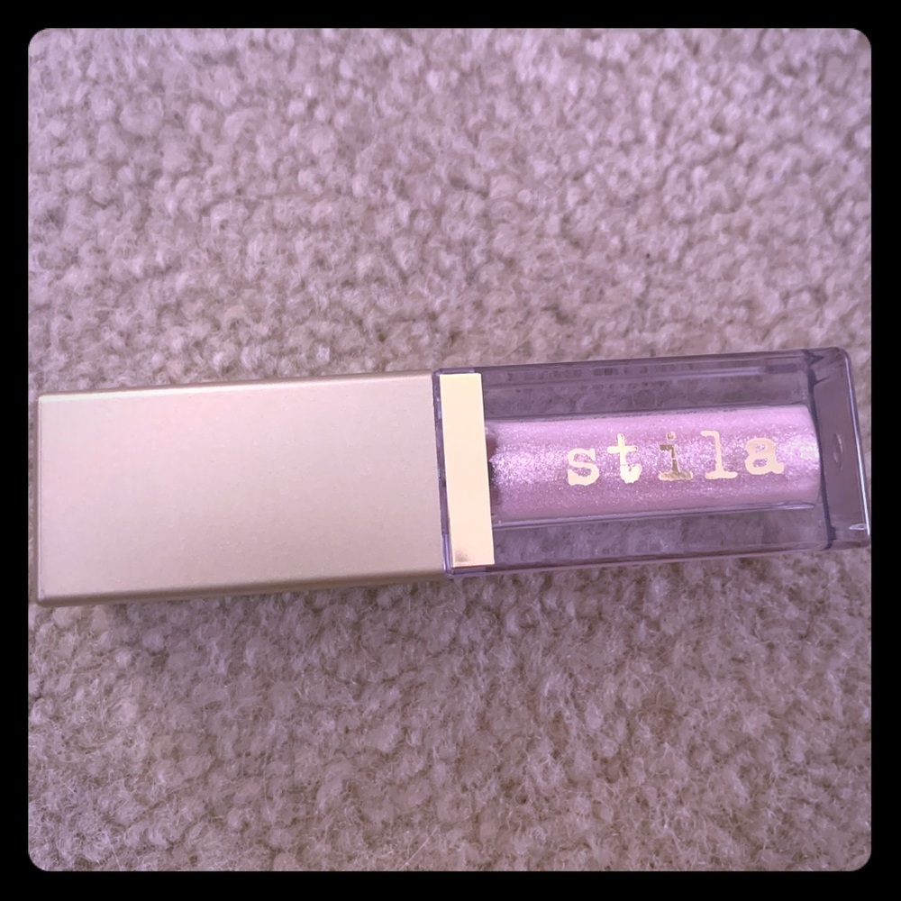 stila cosmetics highlighter